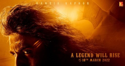 Ranbir's first look from 'Shamshera' unveiled on his birthday Ranbir's first look from 'Shamshera' unveiled on his birthday