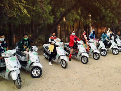 Govt's PLI scheme to boost EV two-wheeler manufacturing Govt's PLI scheme to boost EV two-wheeler manufacturing