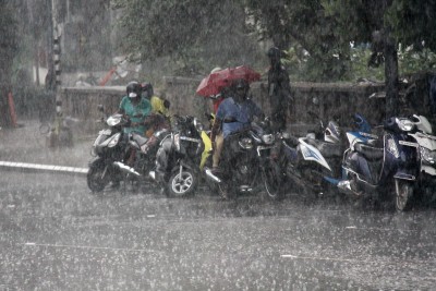 Heavy rains trigger floods in Telangana's Sircilla town Heavy rains trigger floods in Telangana's Sircilla town