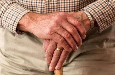 Kerala Pay Commission moots raising retirement age to 57 Kerala Pay Commission moots raising retirement age to 57