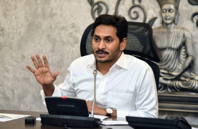 TDP blames Jagan for 'deepening crisis' in agriculture