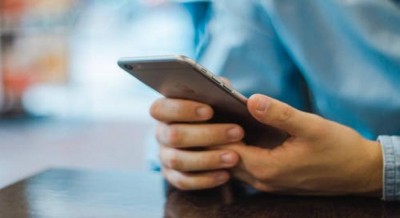 Throw away Chinese phones and don't buy new ones: Lithuania Defence Ministry Throw away Chinese phones and don't buy new ones: Lithuania Defence Ministry