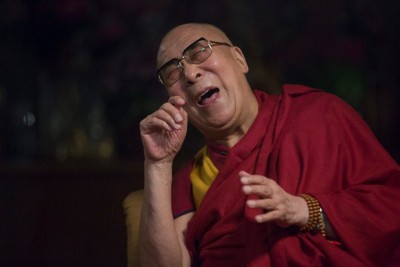 Dalai Lama greets Trudeau on his party's victory Dalai Lama greets Trudeau on his party's victory