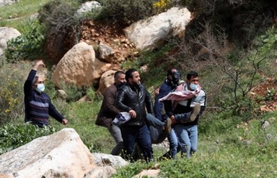 217 Palestinian protesters injured in W.Bank clashes 217 Palestinian protesters injured in W.Bank clashes