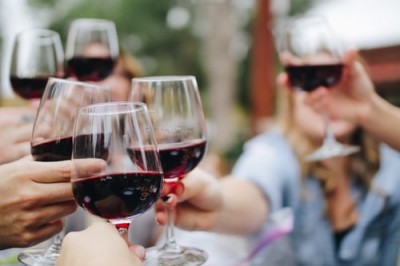 Alcohol-free wine maybe just as good for your heart as real wine Alcohol-free wine maybe just as good for your heart as real wine