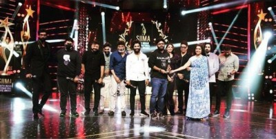 More awards for Allu Arjun's 'Ala Vaikunthapurramuloo' at SIIMA More awards for Allu Arjun's 'Ala Vaikunthapurramuloo' at SIIMA
