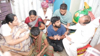 Telangana ministers visit rape-murder victim's family Telangana ministers visit rape-murder victim's family