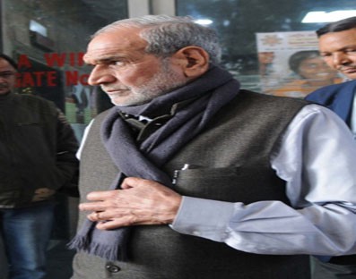 Some super VIP patient: SC junks Sajjan Kumar's interim bail plea Some super VIP patient: SC junks Sajjan Kumar's interim bail plea