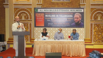 Owaisi demands Dalit Bandhu-like scheme for Muslims Owaisi demands Dalit Bandhu-like scheme for Muslims