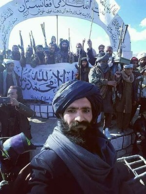 No selfies, sightseeing, fast cars for Taliban fighters as Defence Minister issues killjoy order No selfies, sightseeing, fast cars for Taliban fighters as Defence Minister issues killjoy order