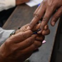 Voters keep parties on edge in MP by-polls