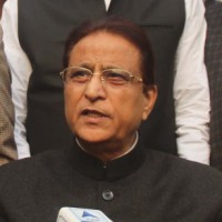 Charge sheet against Azam Khan for his Amar Singh remarks