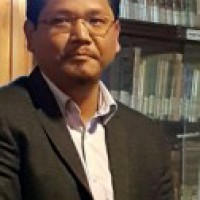 After hectic parleys, MLAs rushed to Delhi to resolve Manipur political crisis