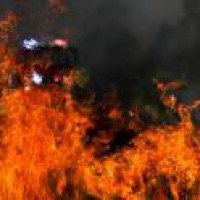 Mega bushfire near Sydney 'too big to put out'