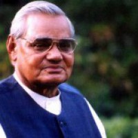 Statue of Unity sculptor to install Vajpayee's statue in Shimla