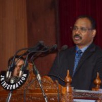J&K Lt Guv hands over Rs 20L ex-gratia to Ajay Bharti's family
