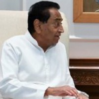 MP Assembly bypolls: Kamal Nath, Pilot woo voters in Scindia bastion