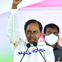 KCR waiting for opportune time to anoint son as successor
