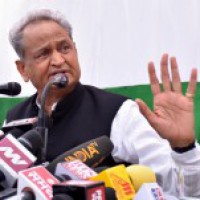 Cong flays BJP for 'conspiring' to topple Gehlot govt