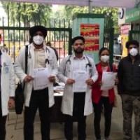 AIIMS, LNJP docs wear black ribbon in support of IMA strike call