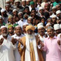 Friday prayers back in Saudi mosques