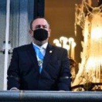Protesters set fire to part of Guatemalan Congress building