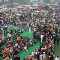 Will take over toll plazas, bang utensils during 'Mann ki Baat': Farmers