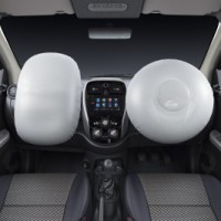 Govt proposes mandatory airbags for front side of vehicles