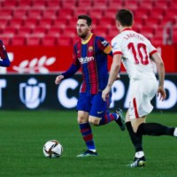Sevilla beat Barcelona in first leg of Copa del Rey semi-final