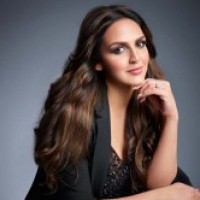 'Dhoom' turns 16: Esha, Uday get nostalgic