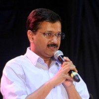 Kejriwal directs slashing price of RT-PCR test in Delhi