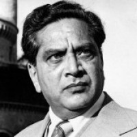 B'wood mourns demise of Dr Shriram Lagoo