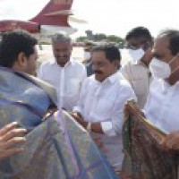 Andhra CM returns from Delhi, on way to Tirupati temple