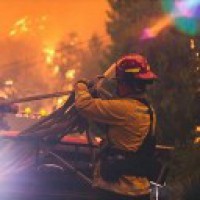 Oregon Guv to preserve funding for wildfire response