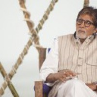 Big B gets emotional on mother's birth anniversary