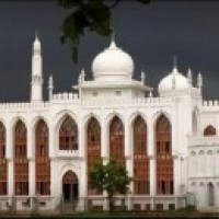 Violence erupts in Nadwa college in Lucknow