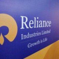 Alok Industries allots more shares to RIL, JM Financial ARC