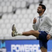 Bhuvneshwar urges ICC to come up with artificial way to shine balls