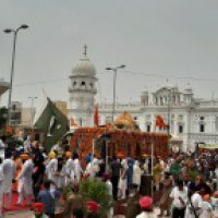 Protest outside Pak's Gurdwara Nankana Sahib
