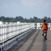 MP girl who cycled 24 kms daily in top ten of 10th board
