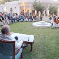 Uttarakhand farmers meet Tomar, support farm laws