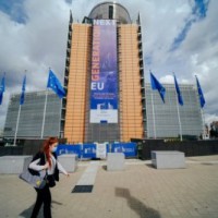 One-third of Europeans do not trust Americans: Survey