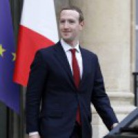 Peter Thiel told Zuckerberg not to fact-check political ads: Report (Lead)