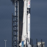 SpaceX wins contract for NASA's $332M mission to lunar outpost