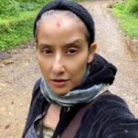 Cancer survivors Manisha Koirala, Yuvraj Singh pen messages for Sanjay Dutt