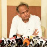 Amid resort politics, Congress in Raj seeks to present united face