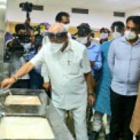 Record 2,228 Covid cases push K'taka tally to 31,105