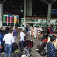 Flights to and from Srinagar airport cancelled due to snowfall