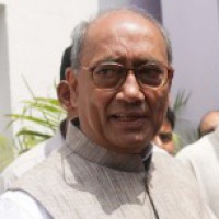 Digvijaya Singh taken into preventive custody in Bengaluru (Lead)
