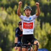 Giro D'Italia: Australia's Jai Hindley wins Stage 18